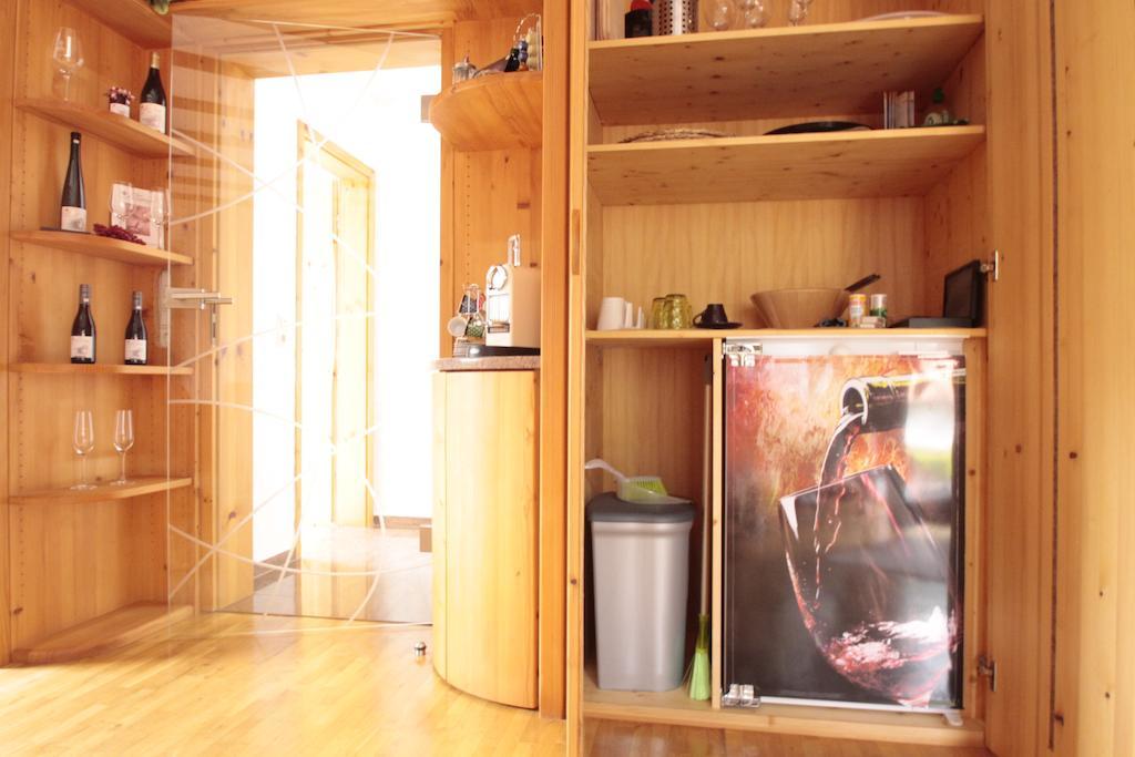 Luxus Appartement Schwarzwald Bei Freiburg 4 Schlafzimmer Sauna Solden Ruang foto