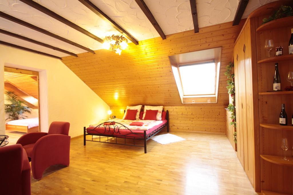 Luxus Appartement Schwarzwald Bei Freiburg 4 Schlafzimmer Sauna Solden Bagian luar foto